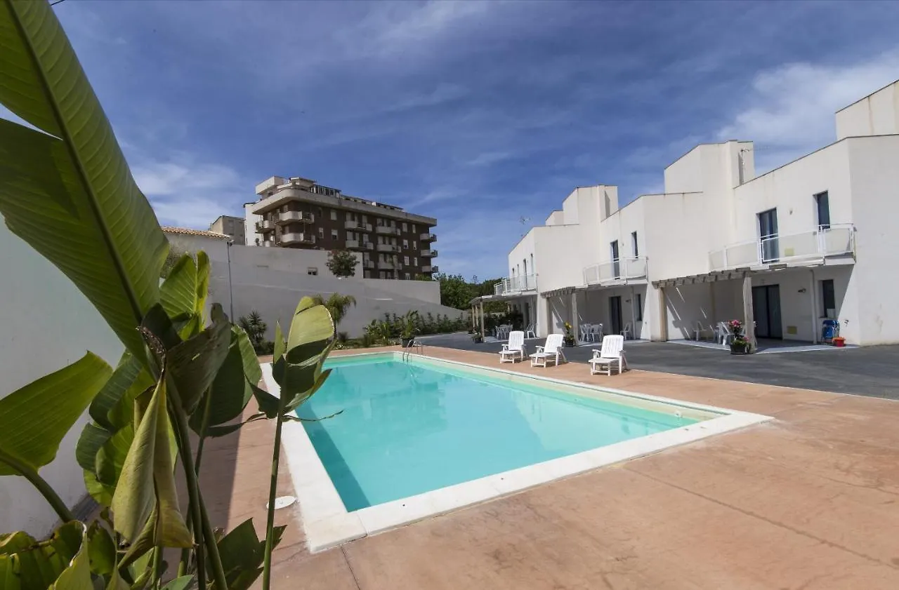 Tico Tico, Casa Con Piscina A Due Passi Dal Mare Villa San Leone