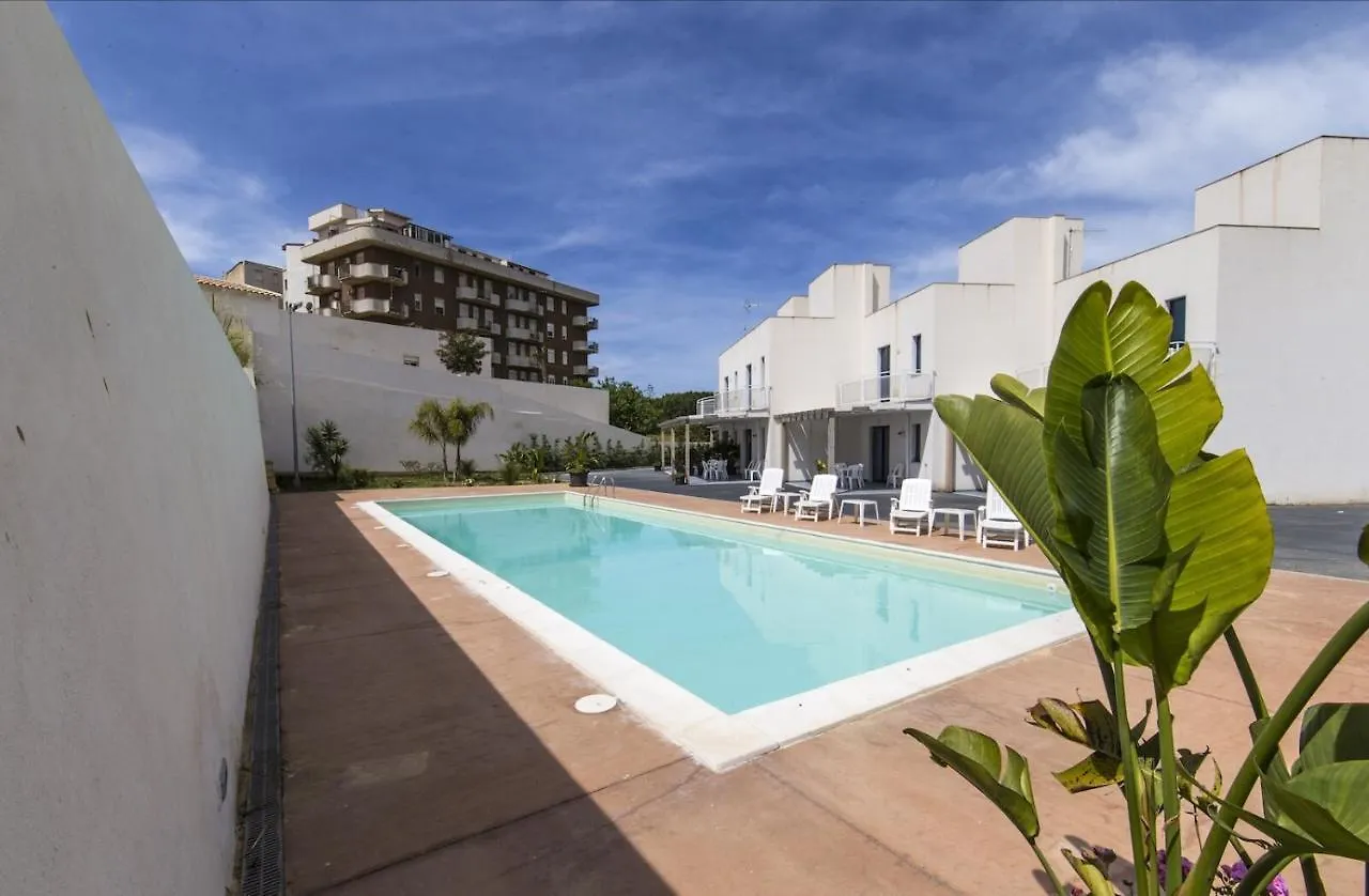 Tico Tico, Casa Con Piscina A Due Passi Dal Mare Villa San Leone